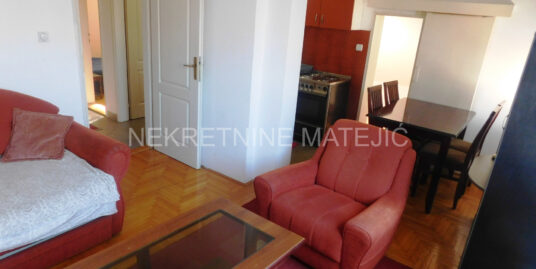 IZDAVANJE STAN JEDNOSOBAN CENTAR 32M2 , C.G. LIFT—220 E+ DEPOZIT