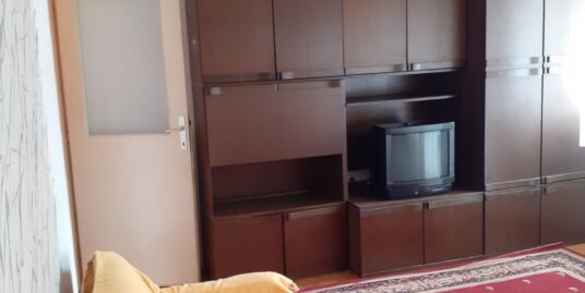 IZDAVANJE TROSOBAN STAN 74M2, AERODROM , LIFT–200 E+ DEPOZIT