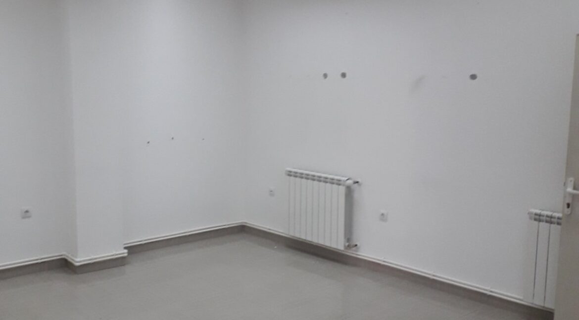 IMG-083b05a53753100af91e7e3721318f91-V