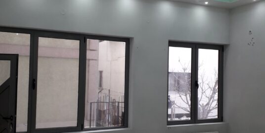 LOKAL, CENTAR, 43M2, GREJANJE NA GAS, CENA ZAKUPA – 350 E